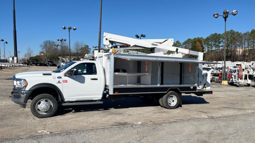 40 ft Non Insulated AWD Telecom Bucket Truck