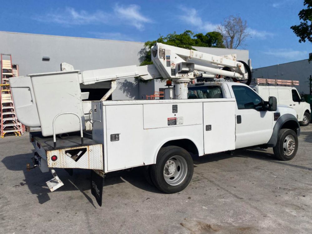 2008 Ford F-550 Altec AT-37G Bucket Truck