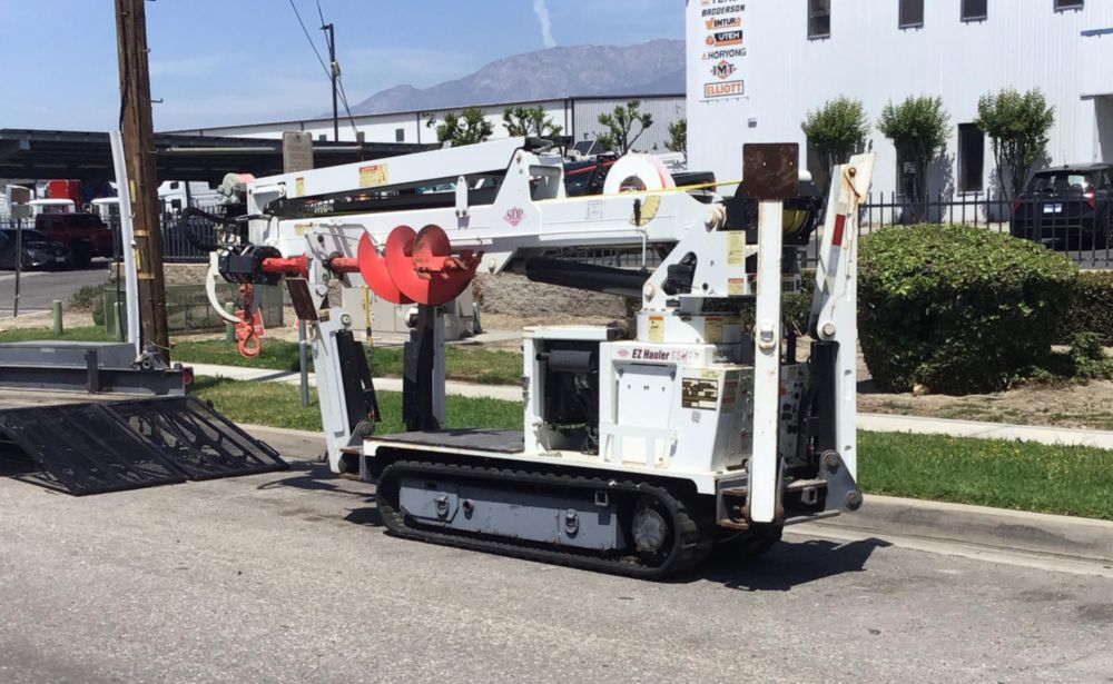 2017 SDP EZ Hauler 55MLP Mini Digger Derrick With SDP Support Trailer.
