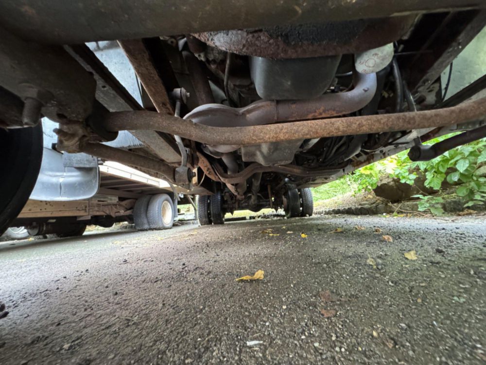 2000 Ford F-450 4x2 Hi-Ranger ETI Bucket Truck