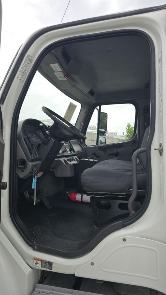 2016 Freightliner M2106 4x2 With New Load King 2500 Gallon Water Tank Kit