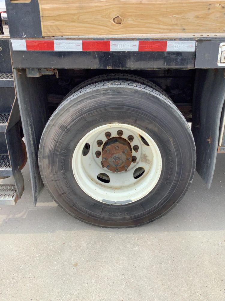 2017 Ford F750 4x2 Palfinger PK10000 Hi-Rail Section Truck
