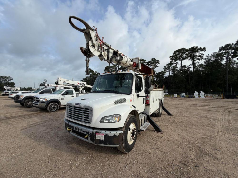 2019 Freightliner M2 4x2 Terex Commander 4047 Digger Derrick Truck