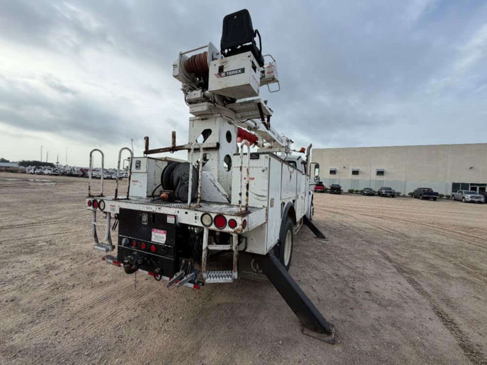 2019 Freightliner M2 4x2 Terex Commander 4047 Digger Derrick Truck