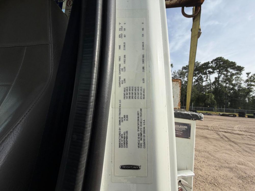2019 Freightliner M2 4x2 Terex Commander 4047 Digger Derrick Truck