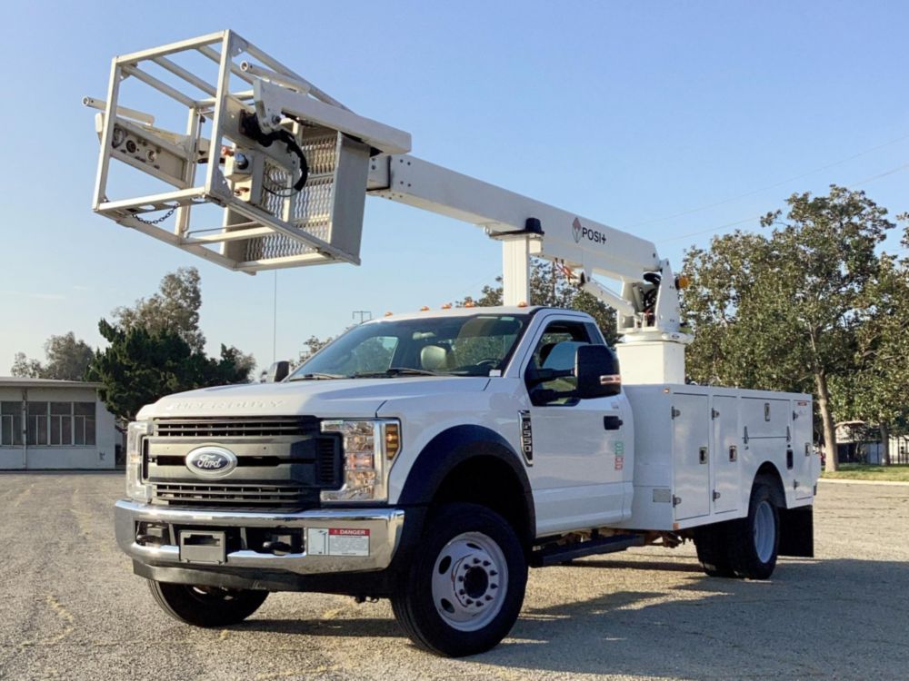 2019 Ford F-550 4x2 POSI+ 700-40 Cable Placer