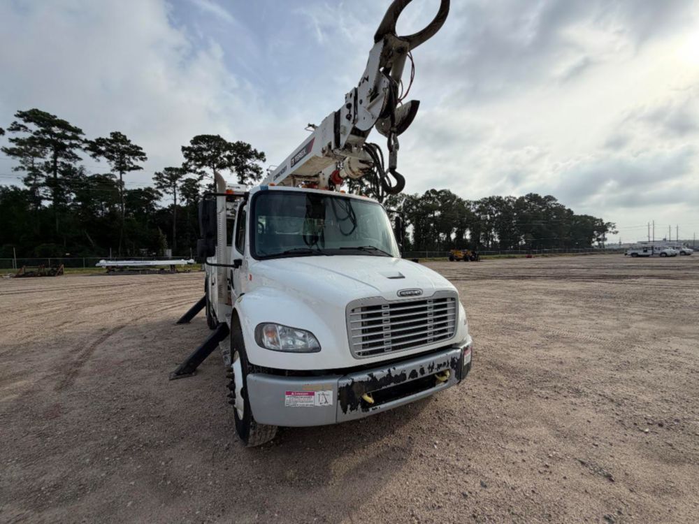 2019 Freightliner M2 4x2 Terex Commander 4047 Digger Derrick Truck