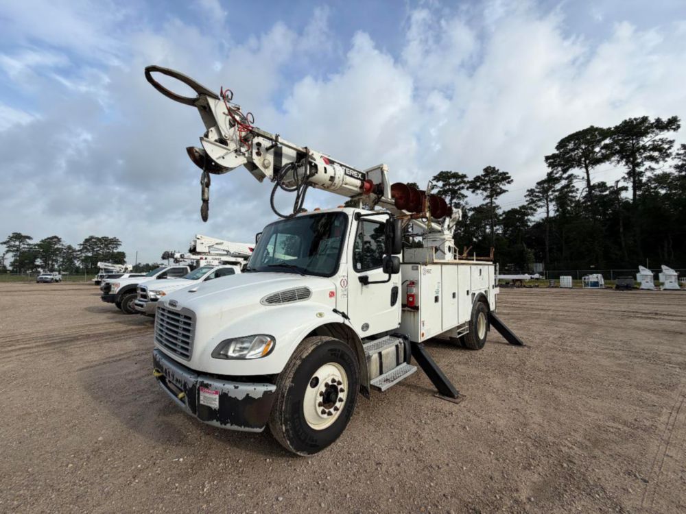 2019 Freightliner M2 4x2 Terex Commander 4047 Digger Derrick Truck