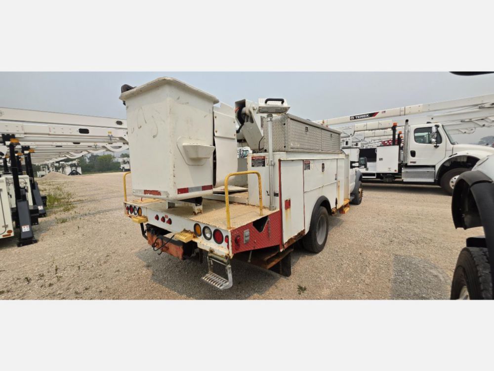 2008 Ford F-550 4x2 ALTEC L-37MR Material Handler Bucket Truck