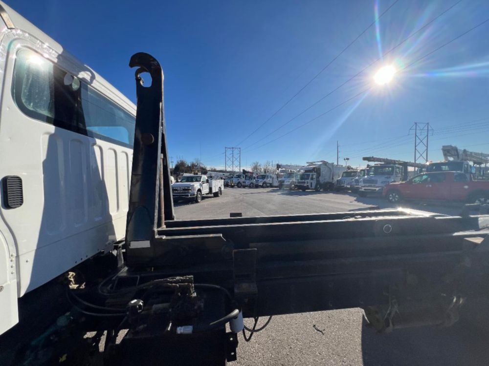 2018 Freightliner M2 4x2 Stellar Shuttle Hook Lift Truck