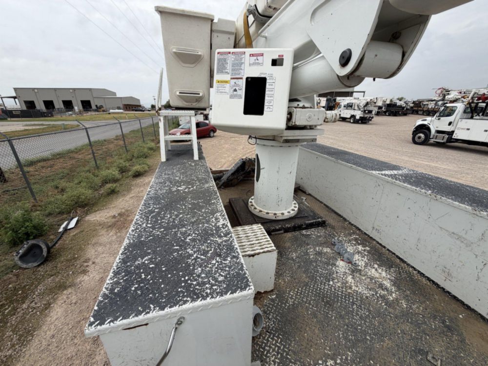 2020 Freightliner M2 4x4 Terex TC-55 Bucket Truck