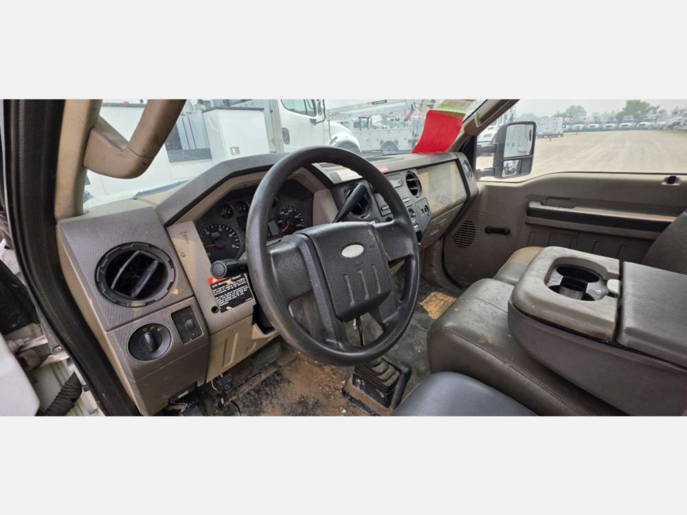 2008 Ford F-550 4x2 ALTEC L-37MR Material Handler Bucket Truck