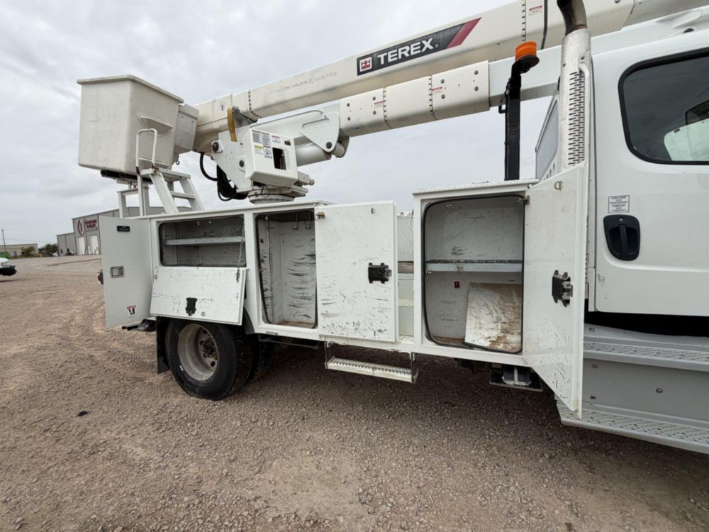 2020 Freightliner M2 4x4 Terex TC-55 Bucket Truck