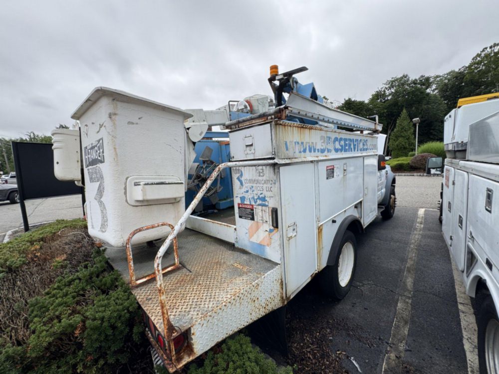 2008 Ford F-550 4x4 Terex Bucket Truck
