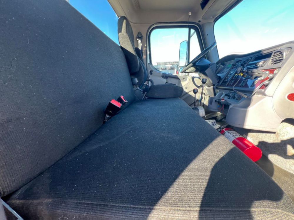 2018 Freightliner M2 4x2 Stellar Shuttle Hook Lift Truck