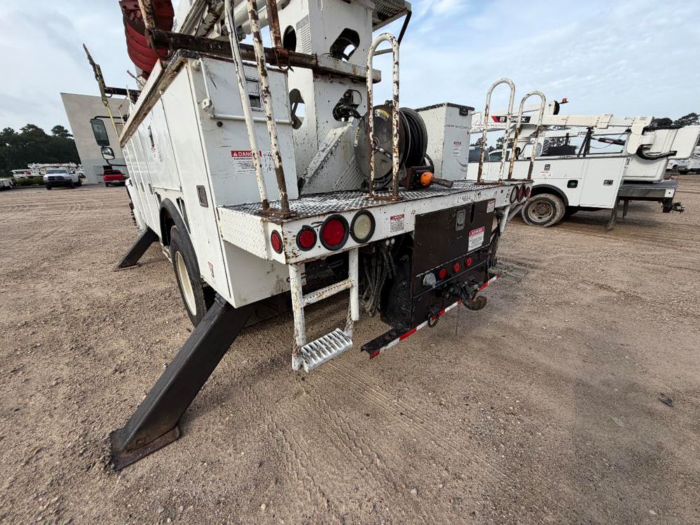 2019 Freightliner M2 4x2 Terex Commander 4047 Digger Derrick Truck