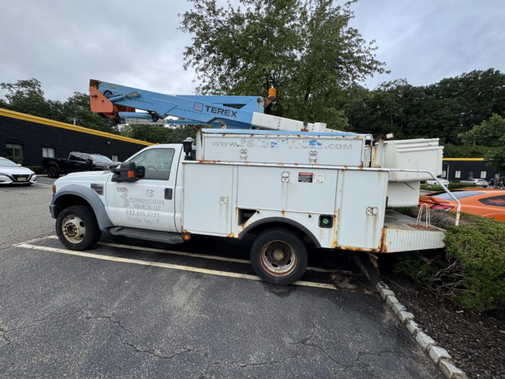 2008 Ford F-550 4x4 Terex Bucket Truck