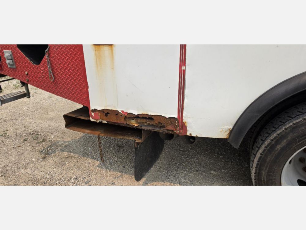 2008 Ford F-550 4x2 ALTEC L-37MR Material Handler Bucket Truck