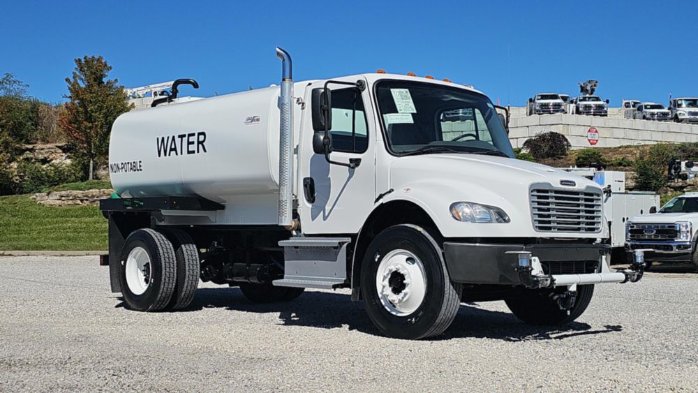 2020 Freightliner M2106 4x2 Load King 2500 Gallon Water Truck