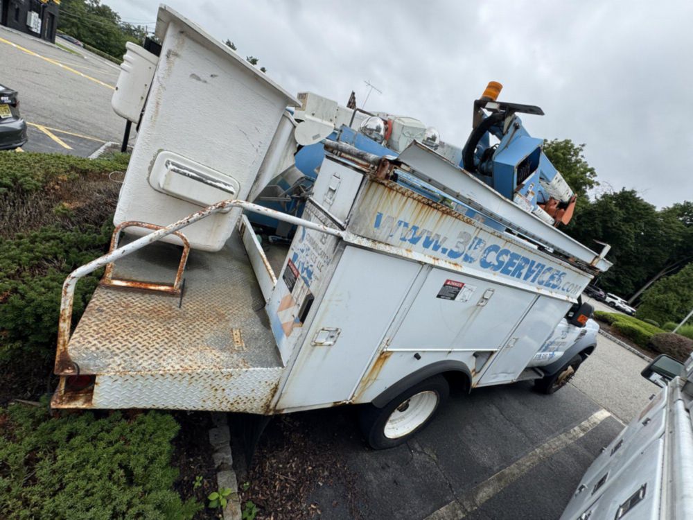 2008 Ford F-550 4x4 Terex Bucket Truck