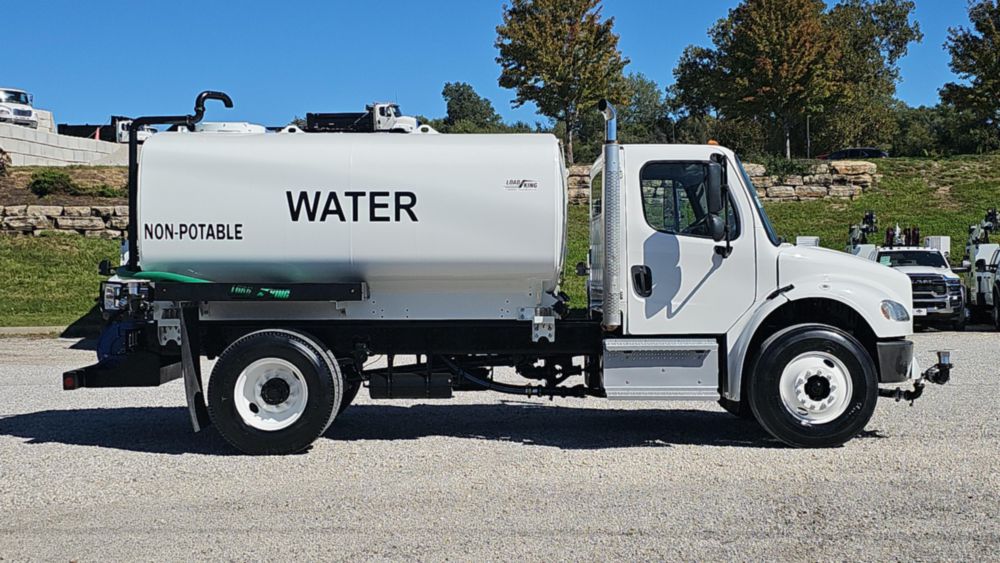 2020 Freightliner M2106 4x2 Load King 2500 Gallon Water Truck