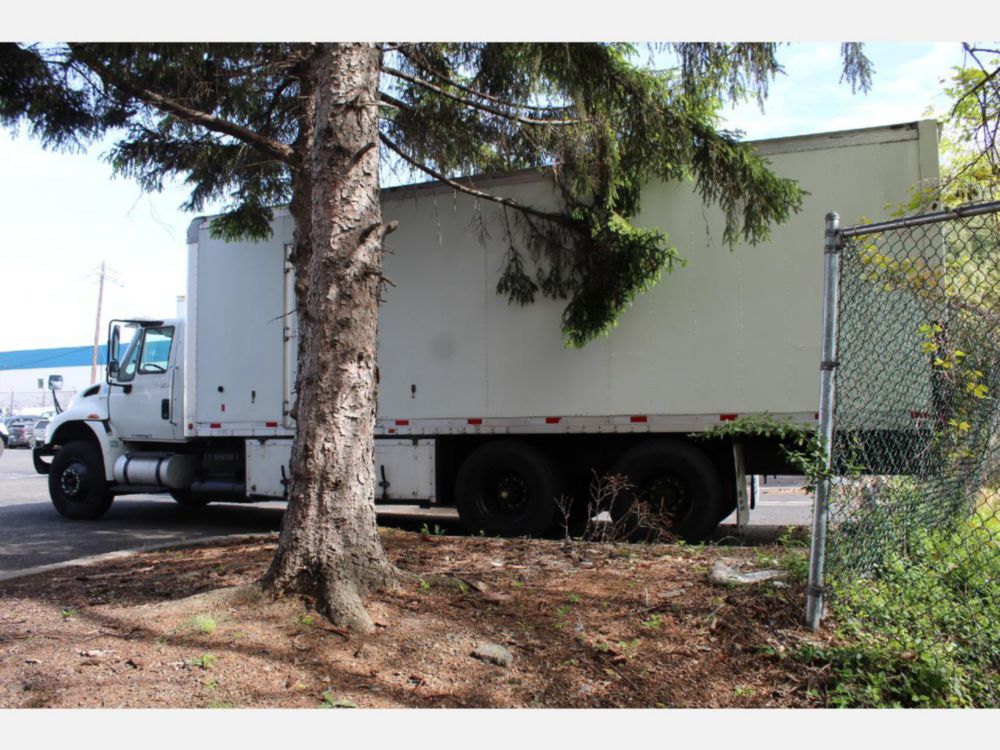 2013 Int'l Diesel 6x4 Automatic Box Truck