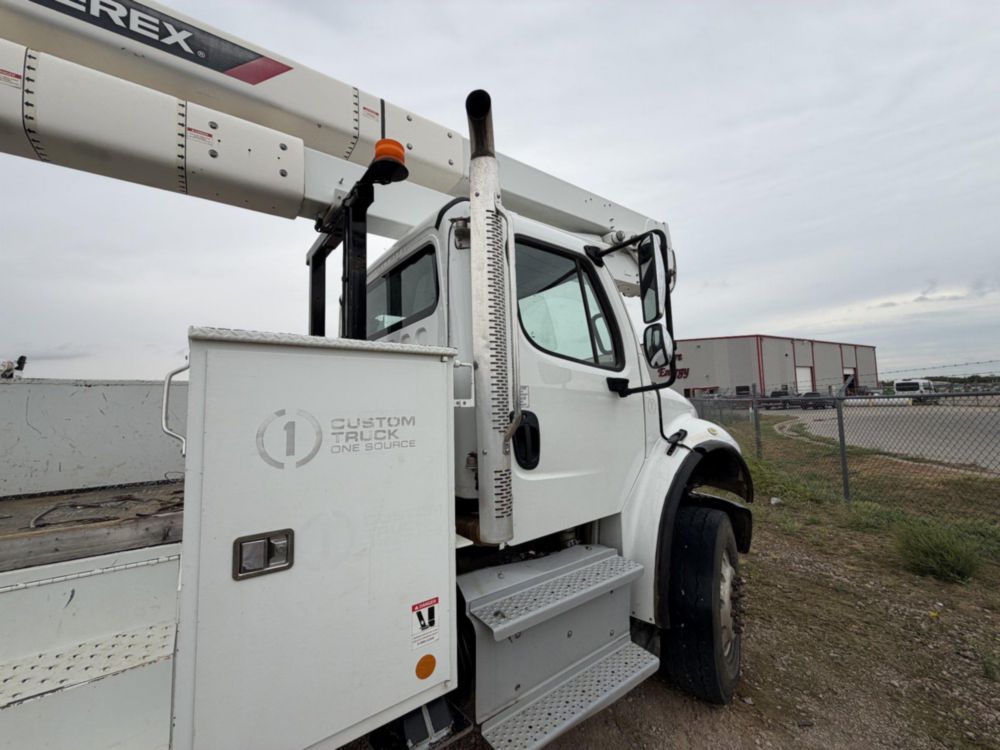 2020 Freightliner M2 4x4 Terex TC-55 Bucket Truck