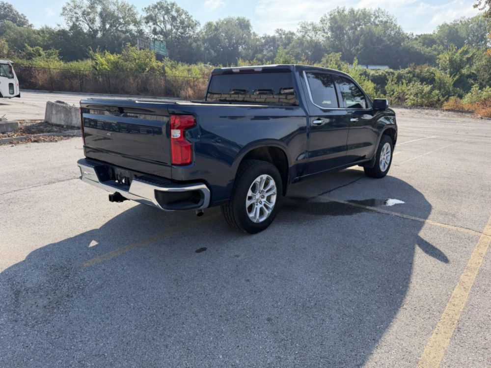 2022 Chevrolet 4 Door 1500 4x4 Pickup Truck