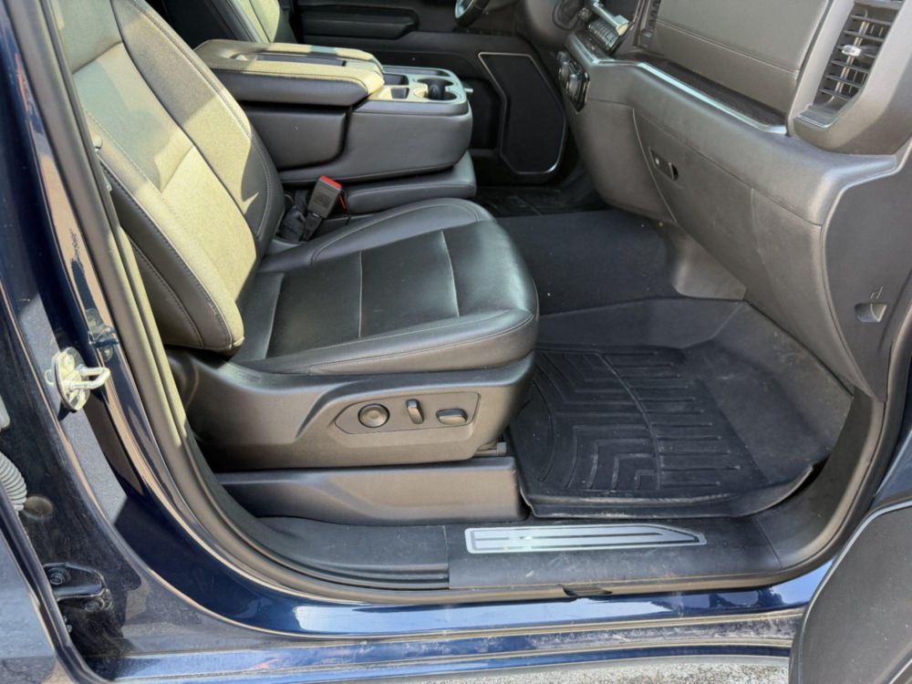 2022 Chevrolet 4 Door 1500 4x4 Pickup Truck