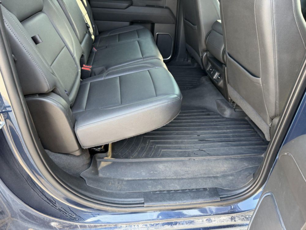 2022 Chevrolet 4 Door 1500 4x4 Pickup Truck