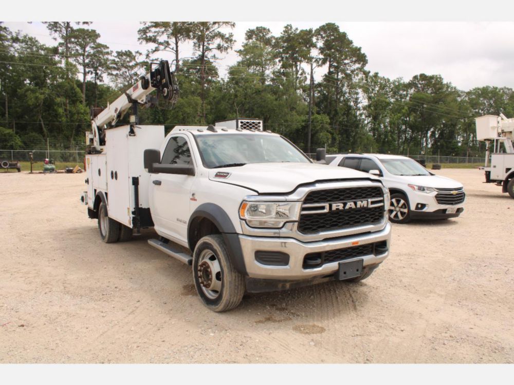 2019 Dodge Ram 5500 4x4 IMT DOM1SIII + 7500 Service Truck