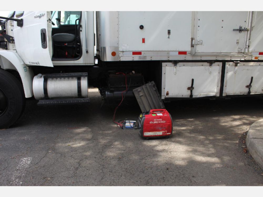 2013 Int'l Diesel 6x4 Automatic Box Truck