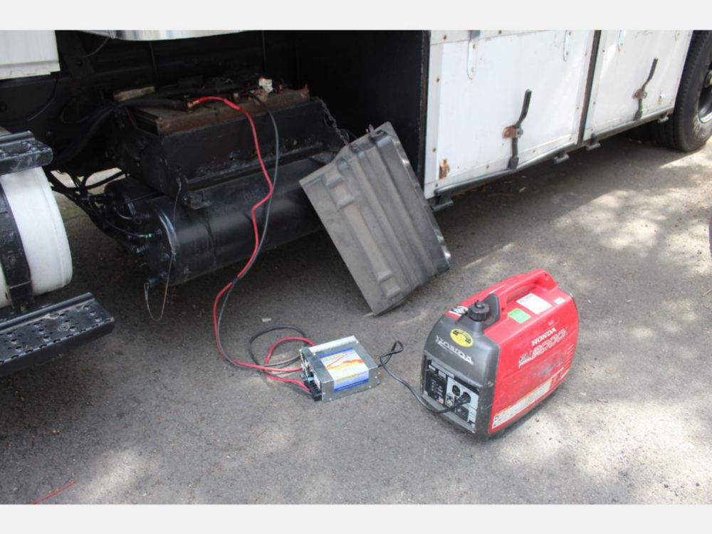 2013 Int'l Diesel 6x4 Automatic Box Truck