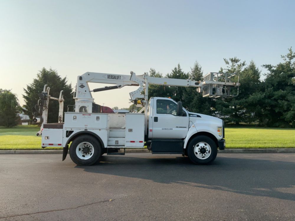 2019 Ford F-750 4x2 Versalift VTP-40-NE Cable Placer
