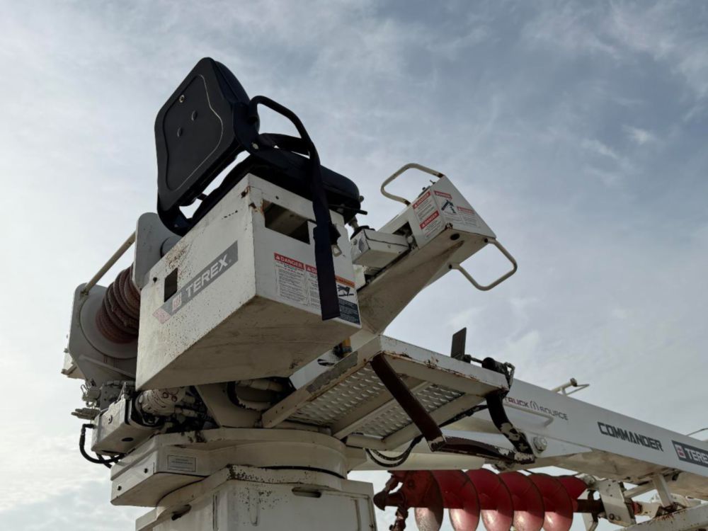 2019 Freightliner M2 4x2 Terex Commander 4047 Digger Derrick Truck