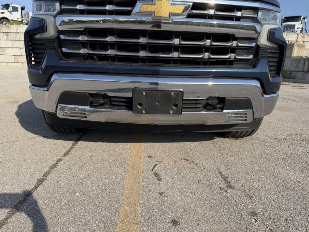 2022 Chevrolet 4 Door 1500 4x4 Pickup Truck