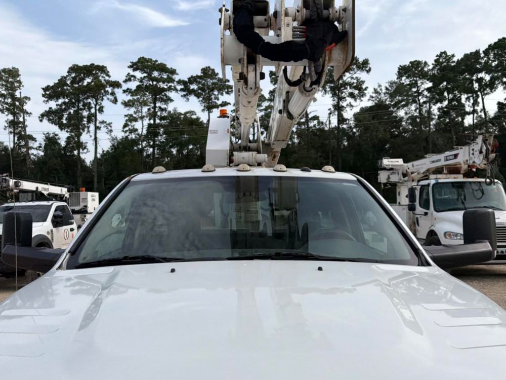 2017 Dodge Ram 5500 4x4 Terex LT-40 Bucket Truck