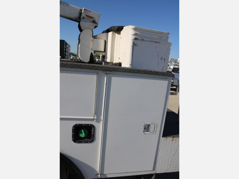 2012 Ford F-550 4x2 Terex LT-40 Bucket Truck