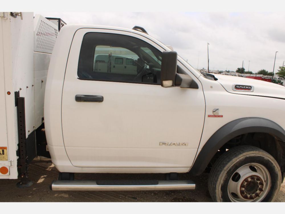 2019 Dodge Ram 5500 4x4 IMT DOM1SIII + 7500 Service Truck