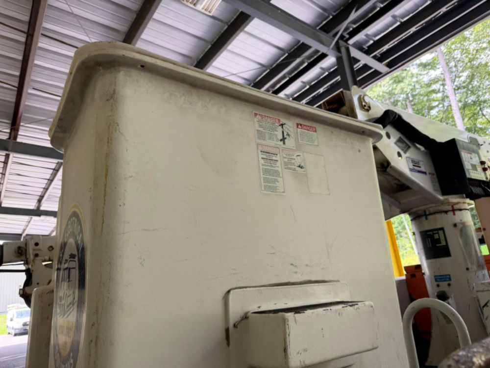 2019 Ford F-550 4x2 Versalift VST-47SI Material Handler Bucket Truck