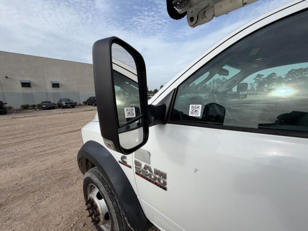 2017 Dodge Ram 5500 4x4 Terex LT-40 Bucket Truck