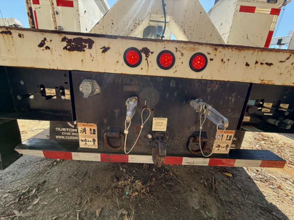 2019 Ford F-750 4x2 Versalift VO-455-MHI Bucket Truck