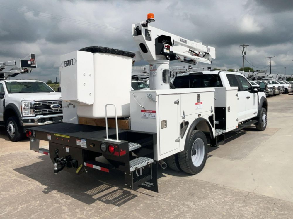 2026 Ford F550 4x4 Versalift SST-40-EIH Bucket Truck