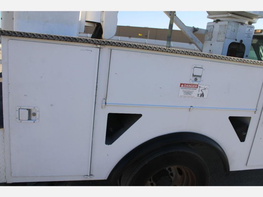 2012 Ford F-550 4x2 Terex LT-40 Bucket Truck