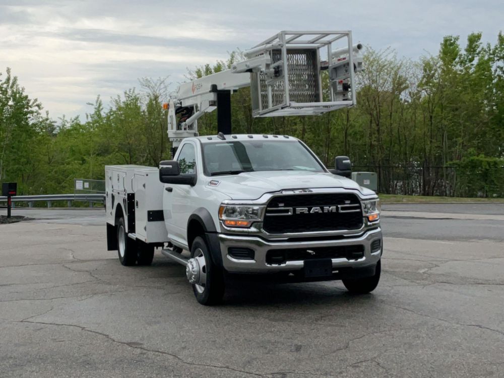 2024 RAM 5500 4x4 Posi+ 700-40 Cable Placer Truck