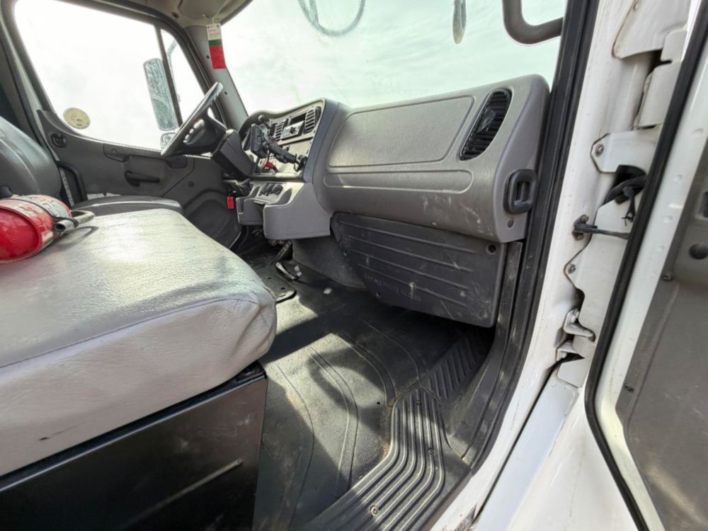 2019 Freightliner M2 4x2 Terex Commander 4047 Digger Derrick Truck