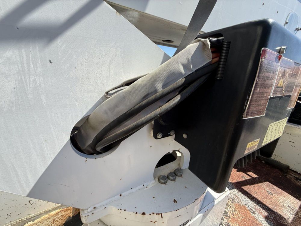 2019 Ford F-750 4x2 Versalift VO-455-MHI Bucket Truck