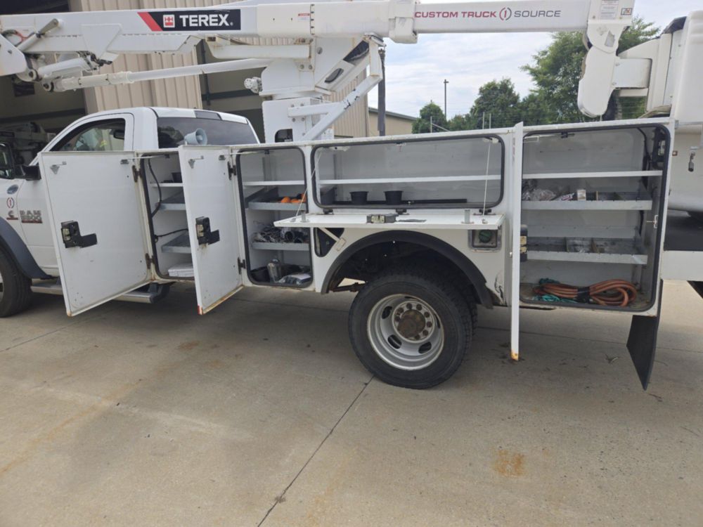 2015 Dodge Ram, 5500 4x4 Terex LT-40 Bucket Truck