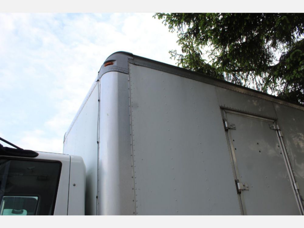 2013 Int'l Diesel 6x4 Automatic Box Truck