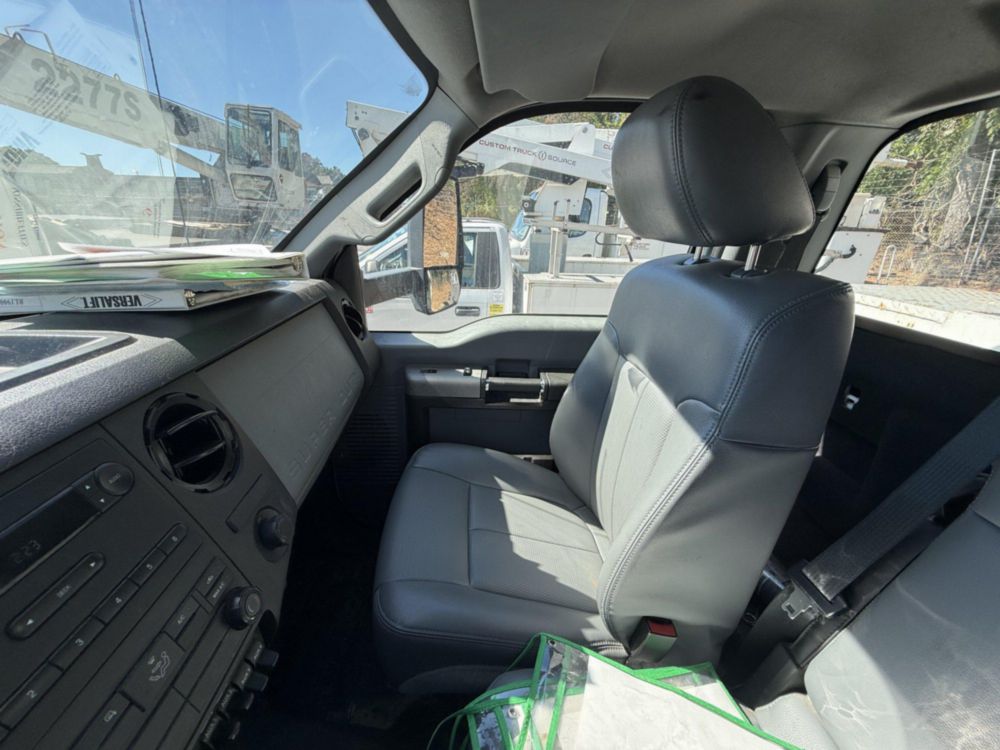 2019 Ford F-750 4x2 Versalift VO-455-MHI Bucket Truck
